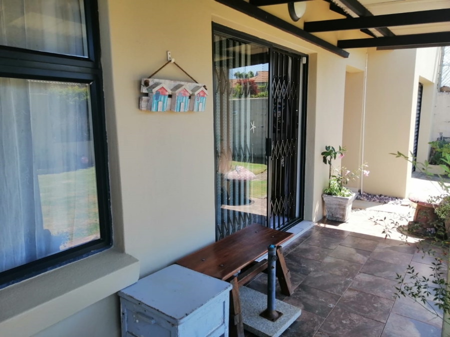 3 Bedroom Property for Sale in Kidds Beach Eastern Cape